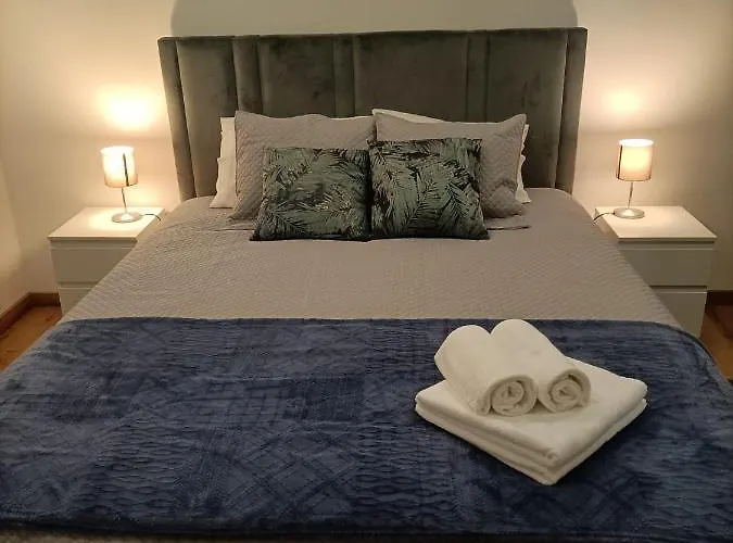 Apartment Casamaedouro1 *